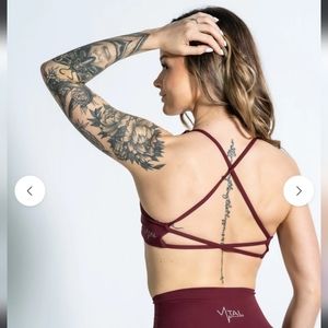 Vital apparel resilient power bra
